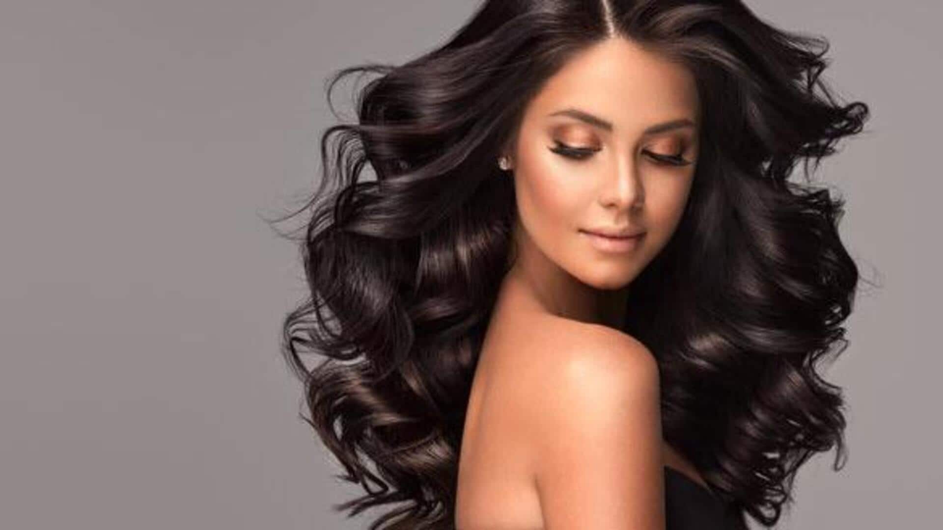 How to style feathered haircuts