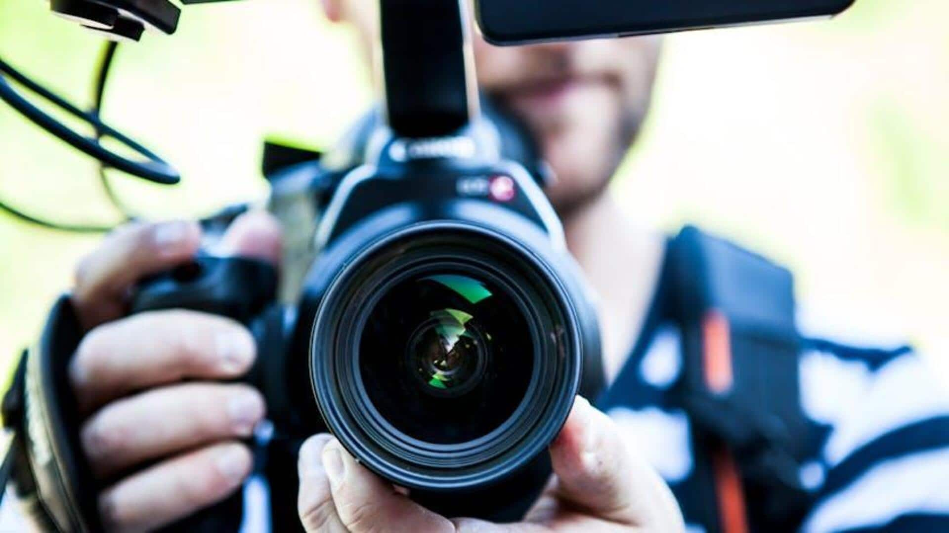 Chasing ice bubbles: The coolest photography trend 