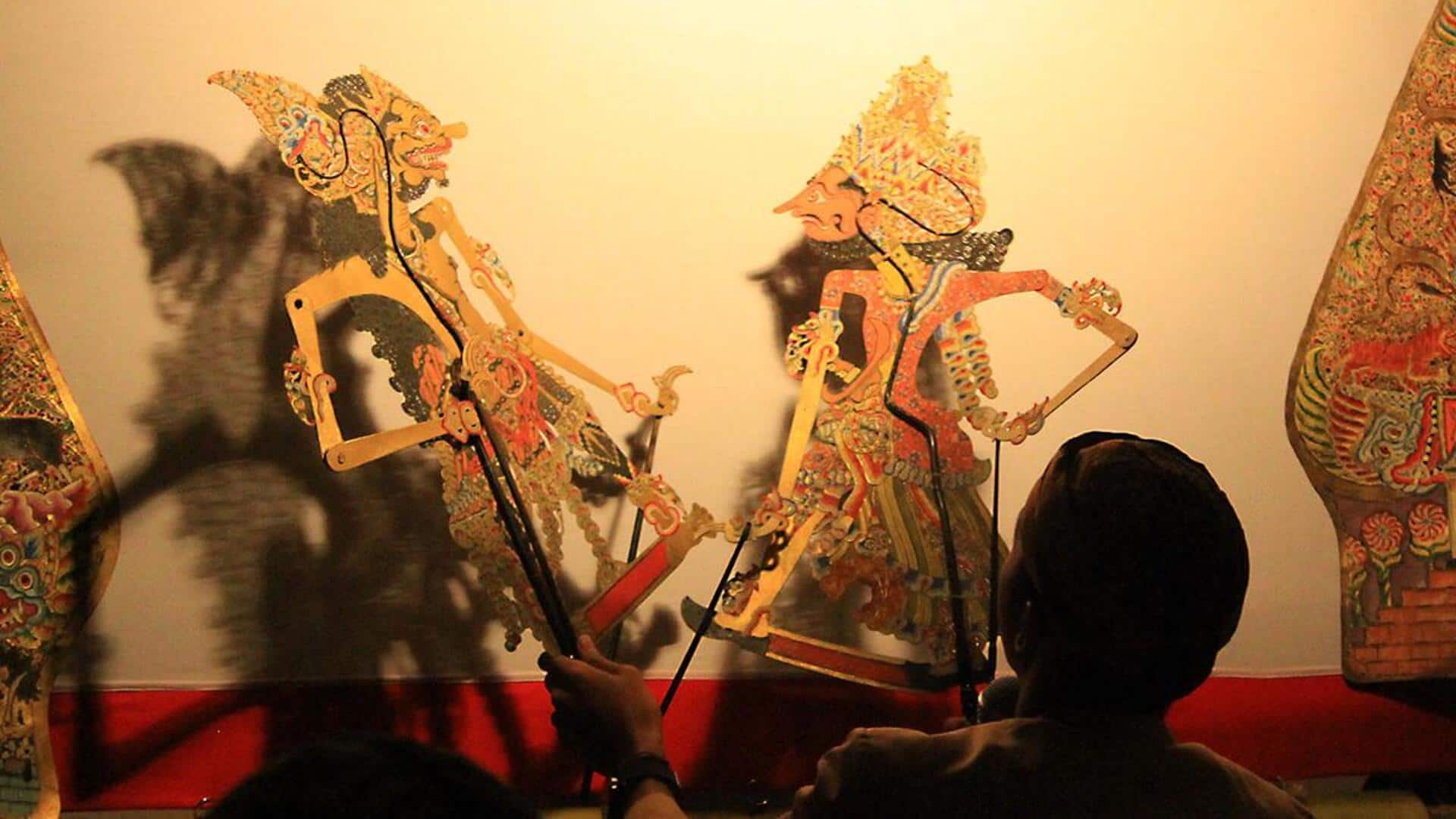 Exploring shadow puppetry in Javanese weddings Exploring shadow puppetry in Javanese weddings