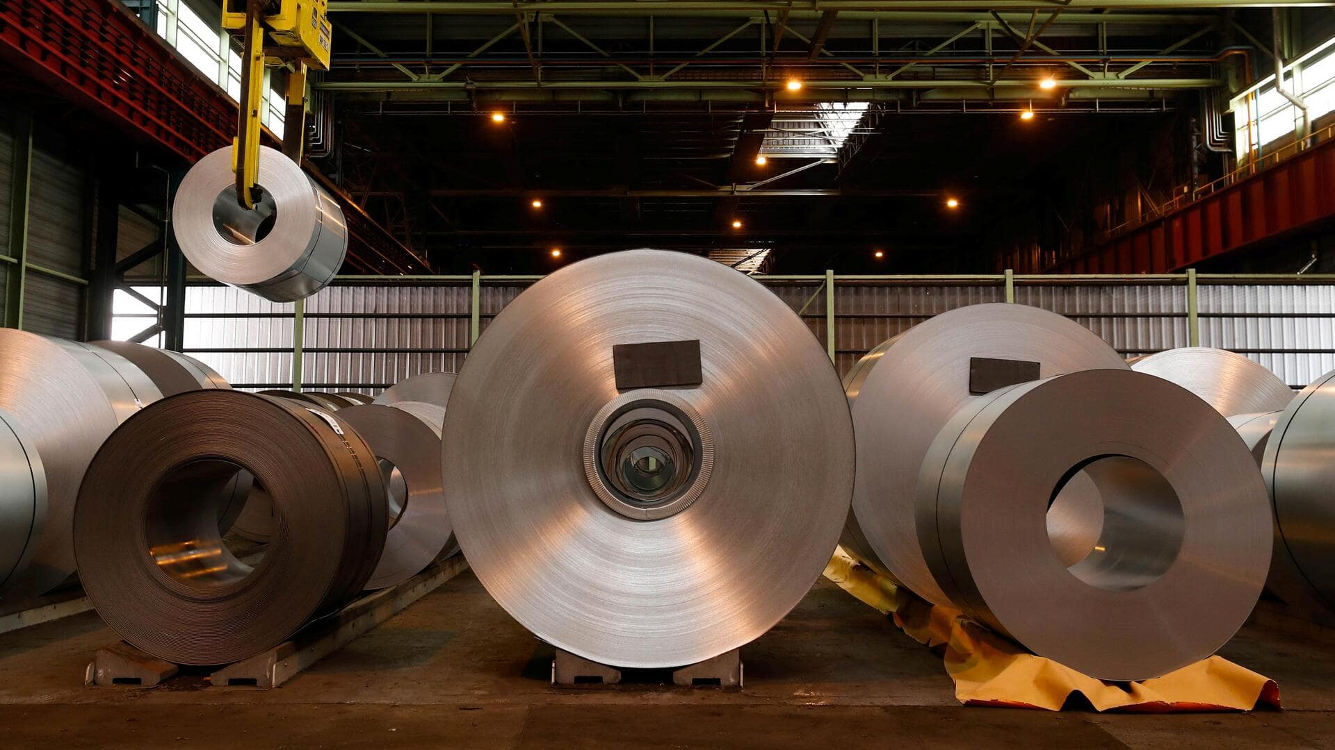 India's core sector growth rebounds to 1.8% in November