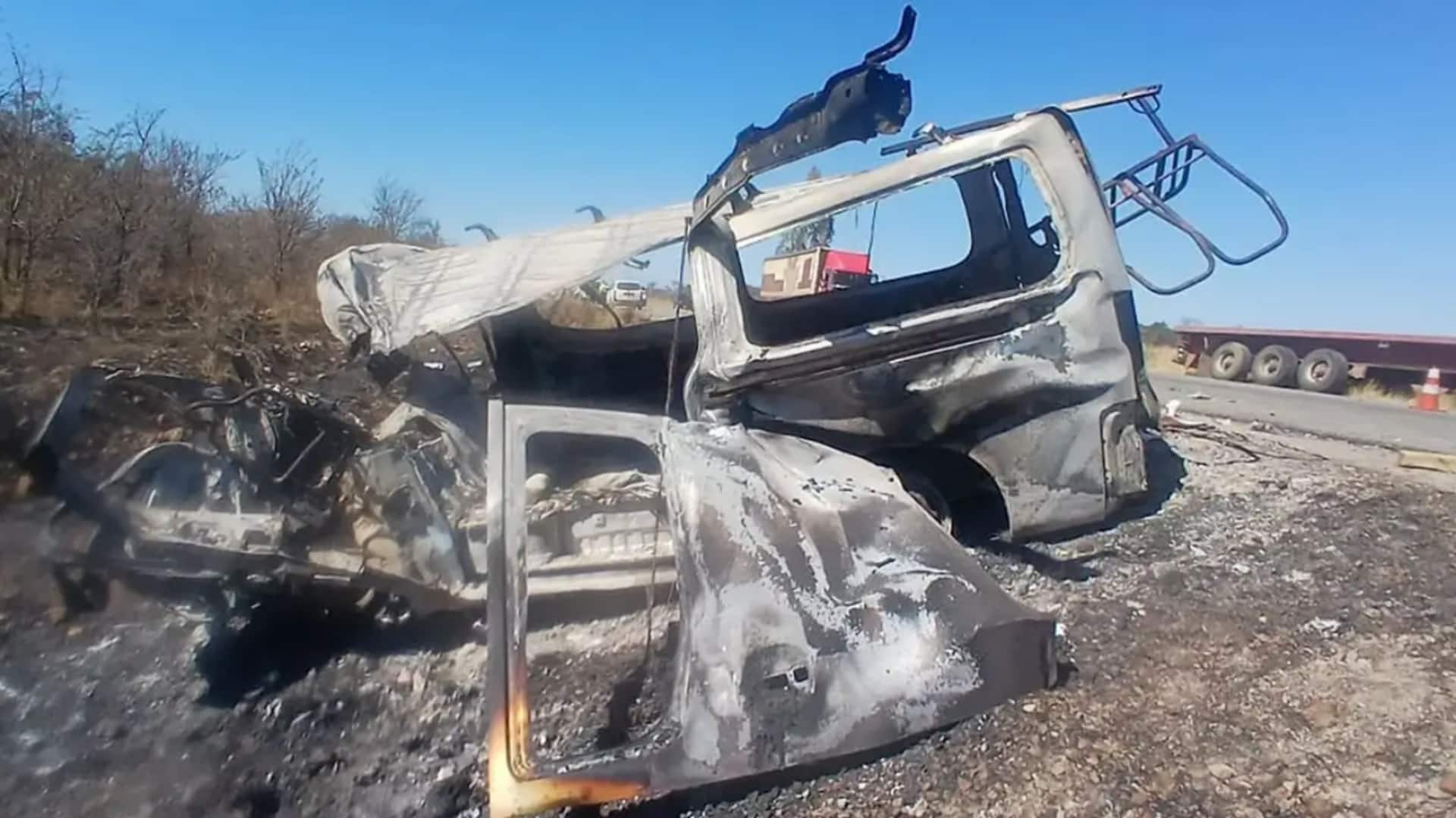 Zimbabwe: 27 people killed in head-on collision