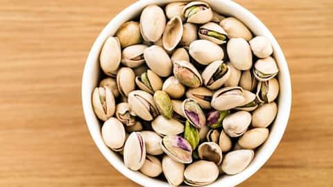 Here are signs you are eating too many pistachios