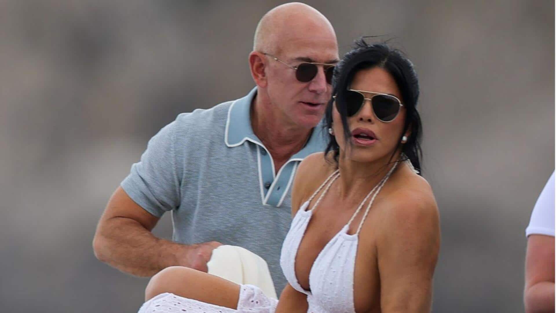 Jeff-Lauren book entire Venice hotel; other guests kicked out