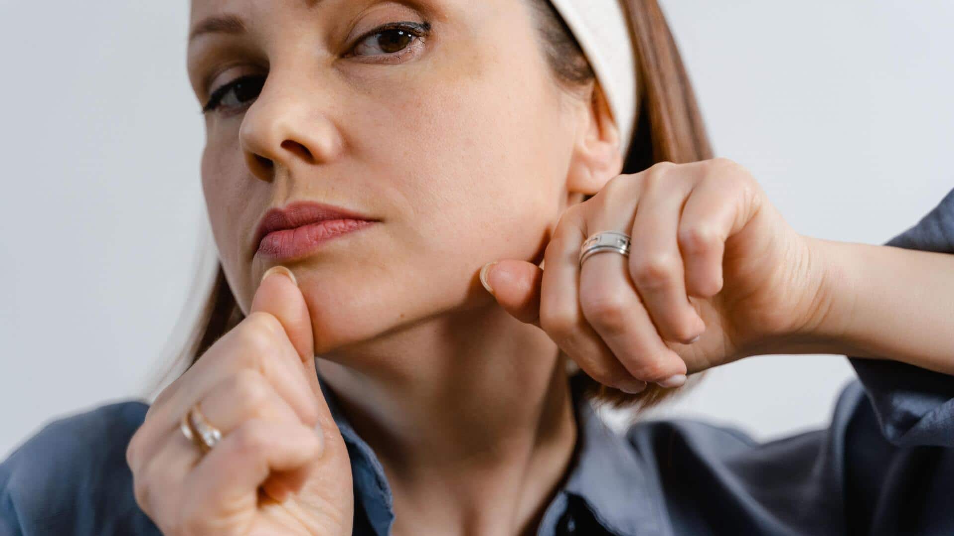 Give your jawline a natural lift with these 5 exercises