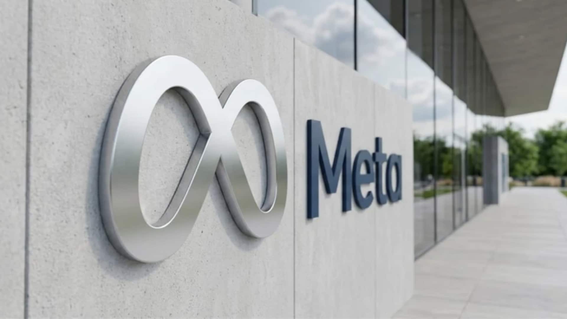Meta to launch AI pendant, business smart glasses 