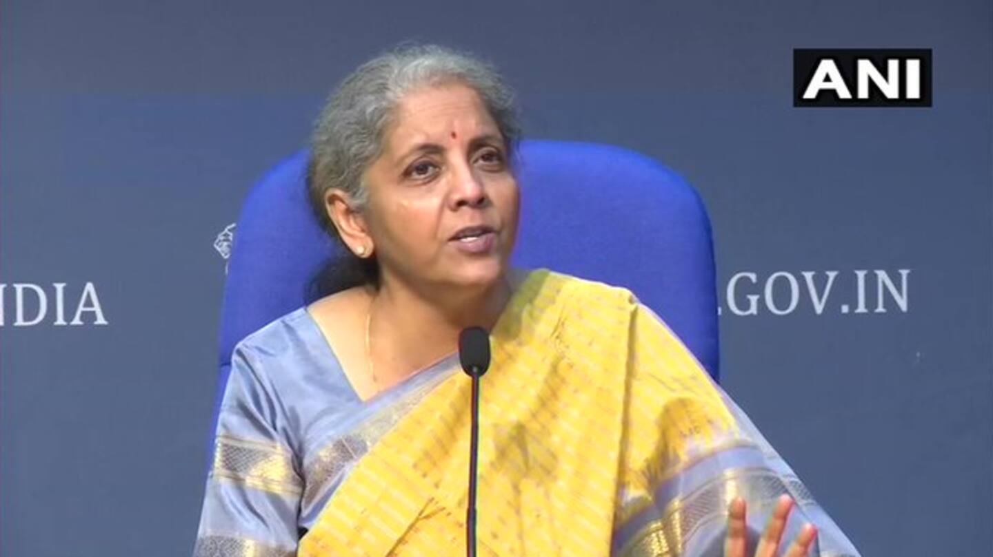 Centre proposed to privatize two PSBs under its disinvestment plan Centre proposed to privatize two PSBs under its disinvestment plan