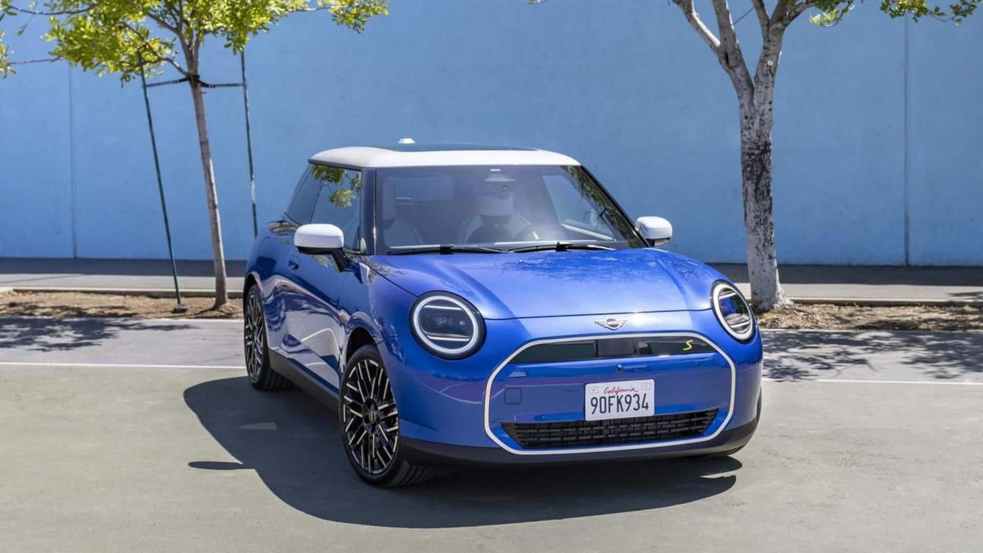 How does 2025 MINI Cooper differ from the current model