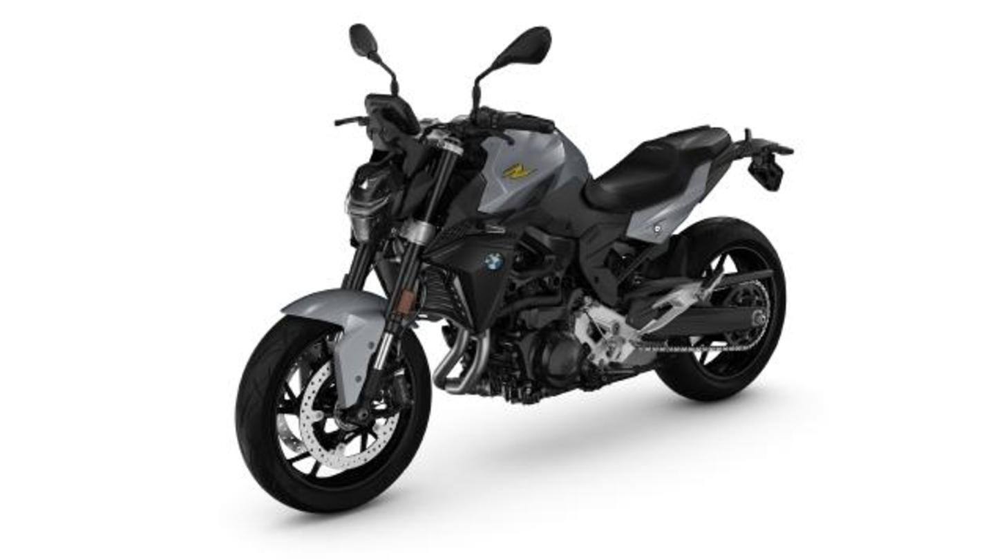 There are disc brakes on both the wheels There are disc brakes on both the wheels