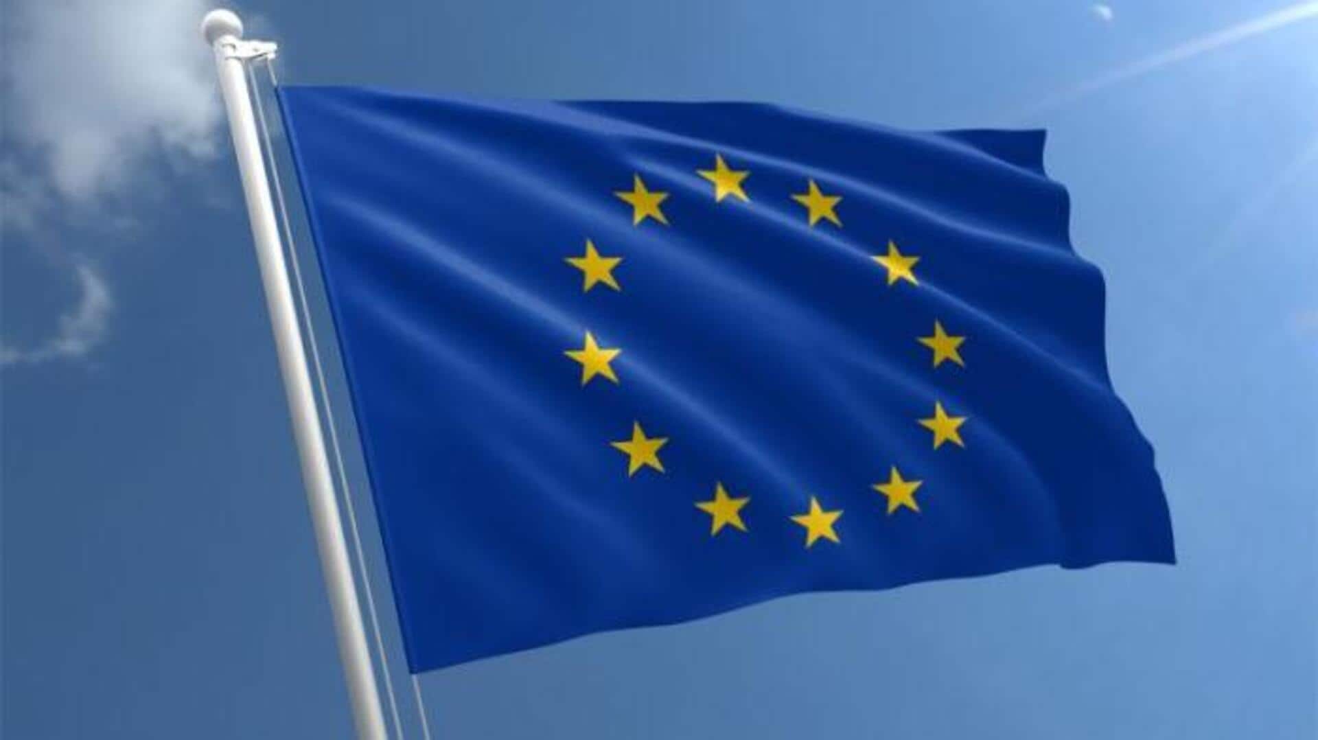 EU wants to know how Apple, Google are tackling e-scams