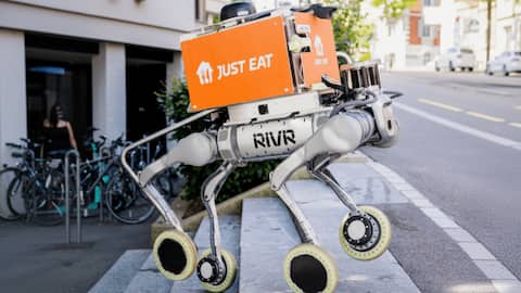 Amazon buys start-up behind stair-climbing delivery robots