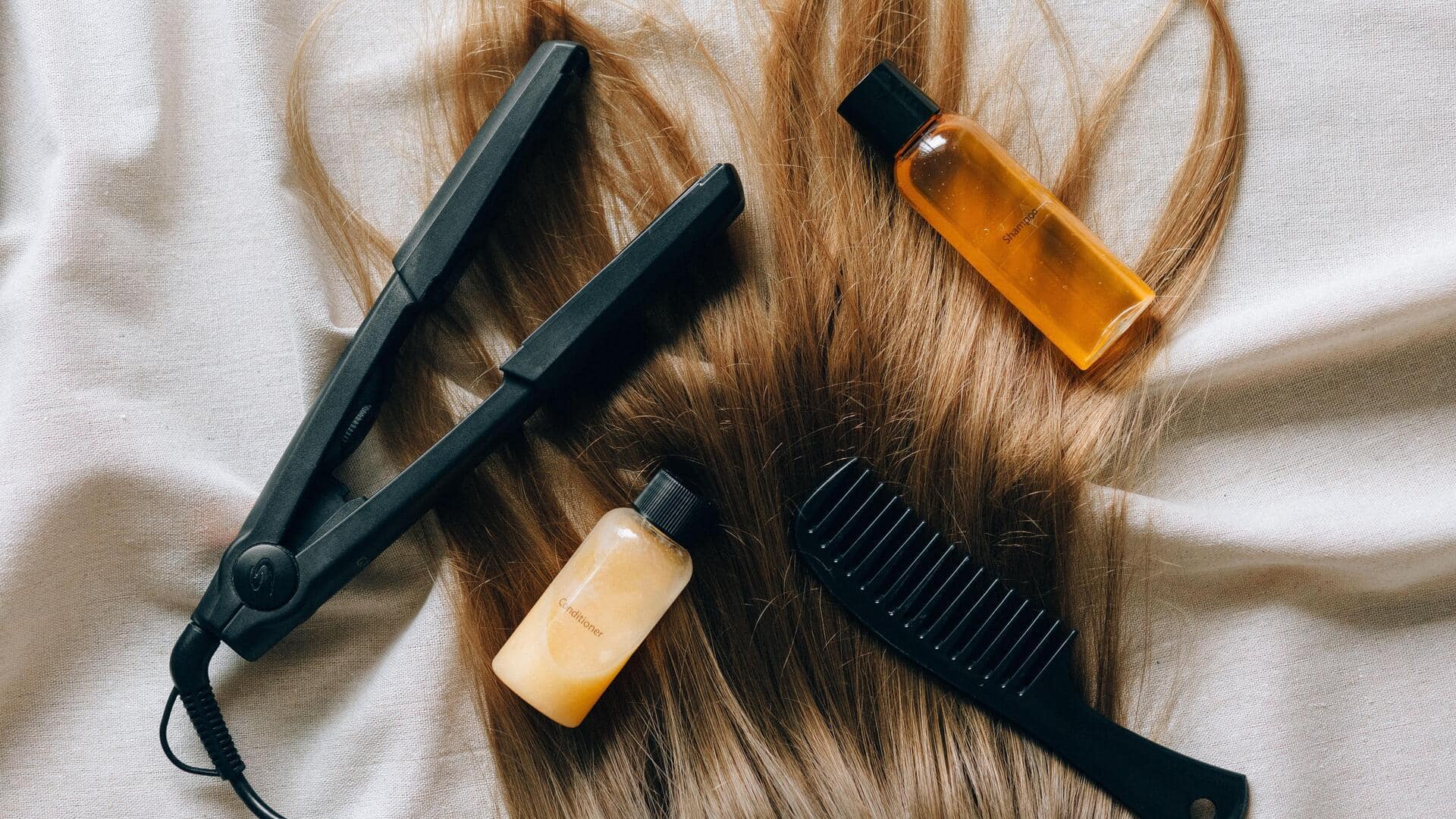 How to straighten your hair with a wooden straightener