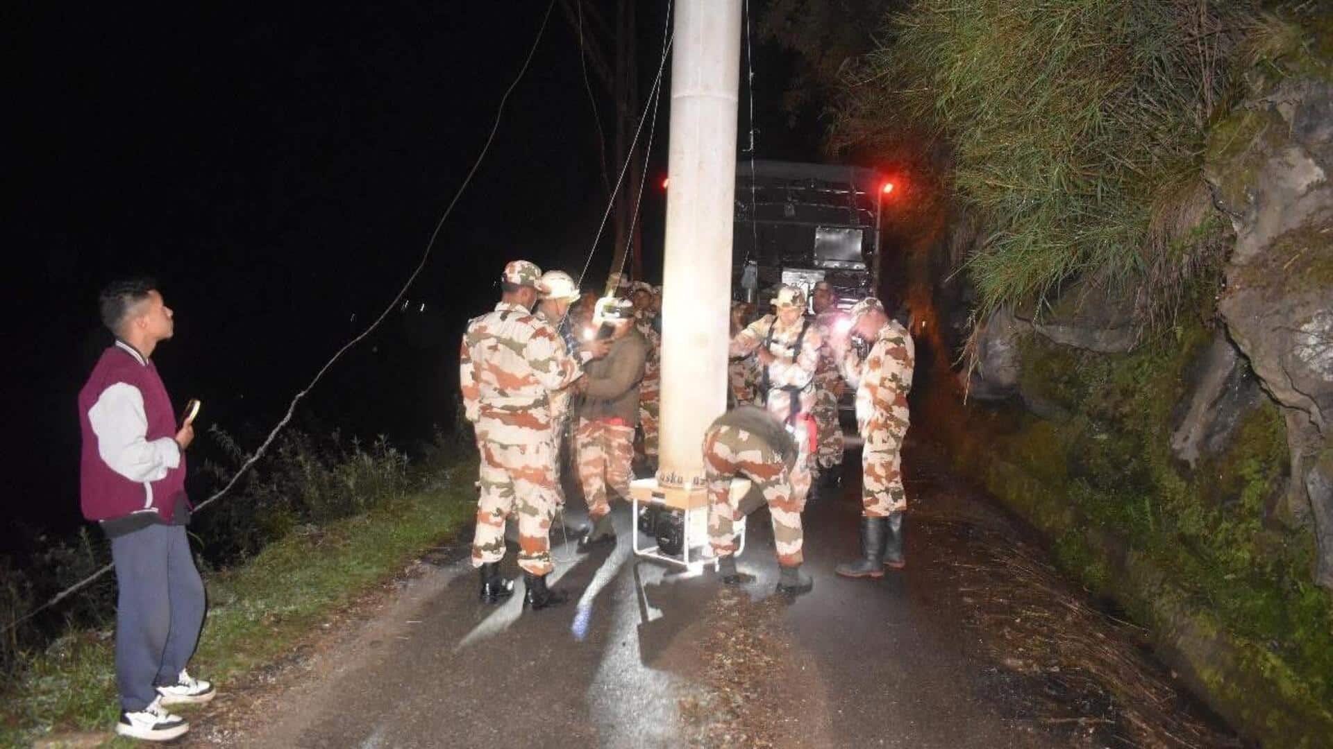 Vehicle falls into Teesta River; 1 killed, BJP leader missing Vehicle falls into Teesta River; 1 killed, BJP leader missing
