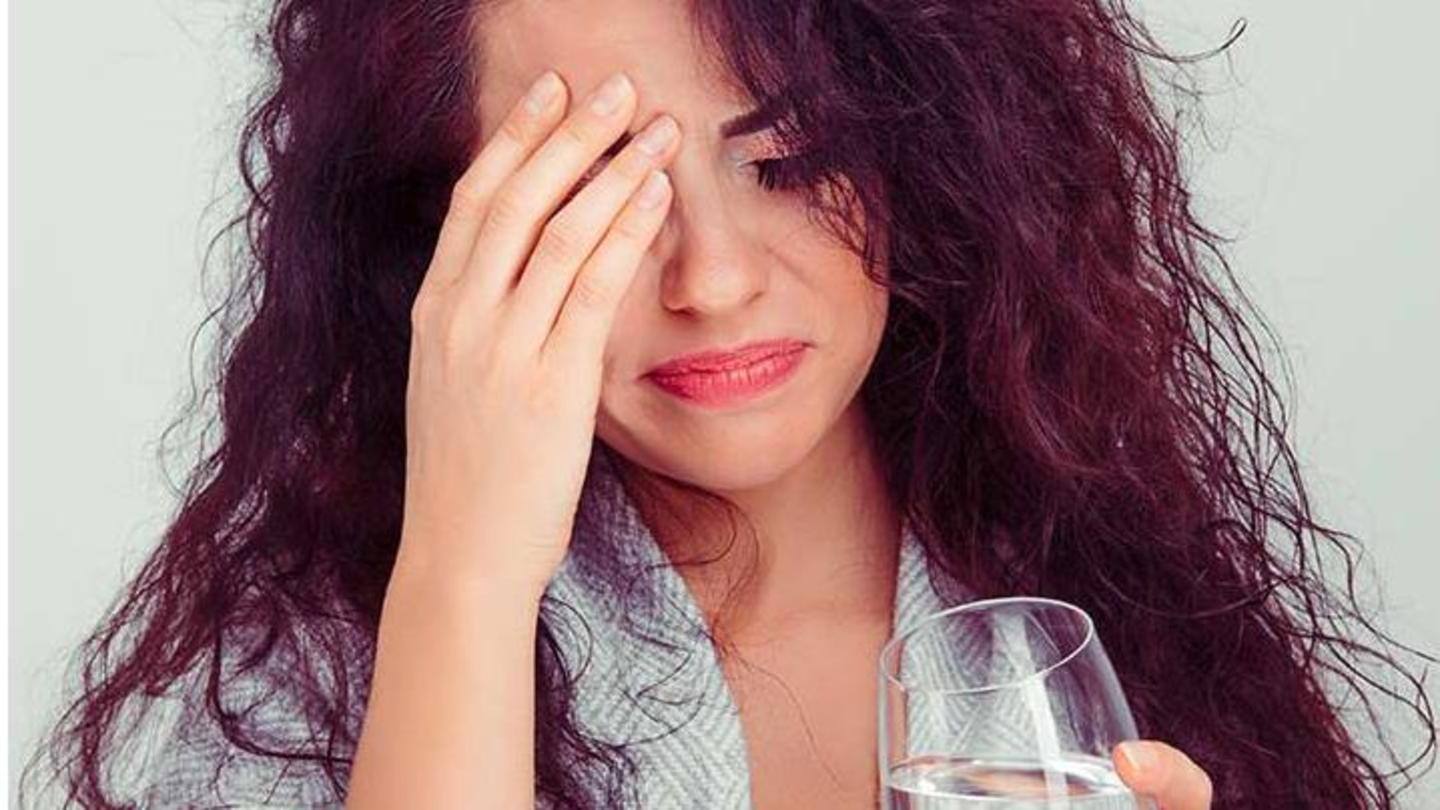 These are the symptoms of water intoxication in your body These are the symptoms of water intoxication in your body