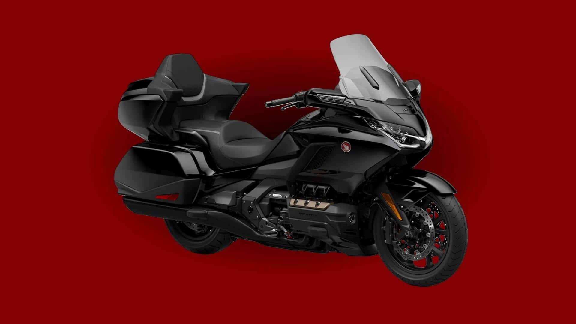 How Honda Gold Wing fares against Indian Chieftain Elite