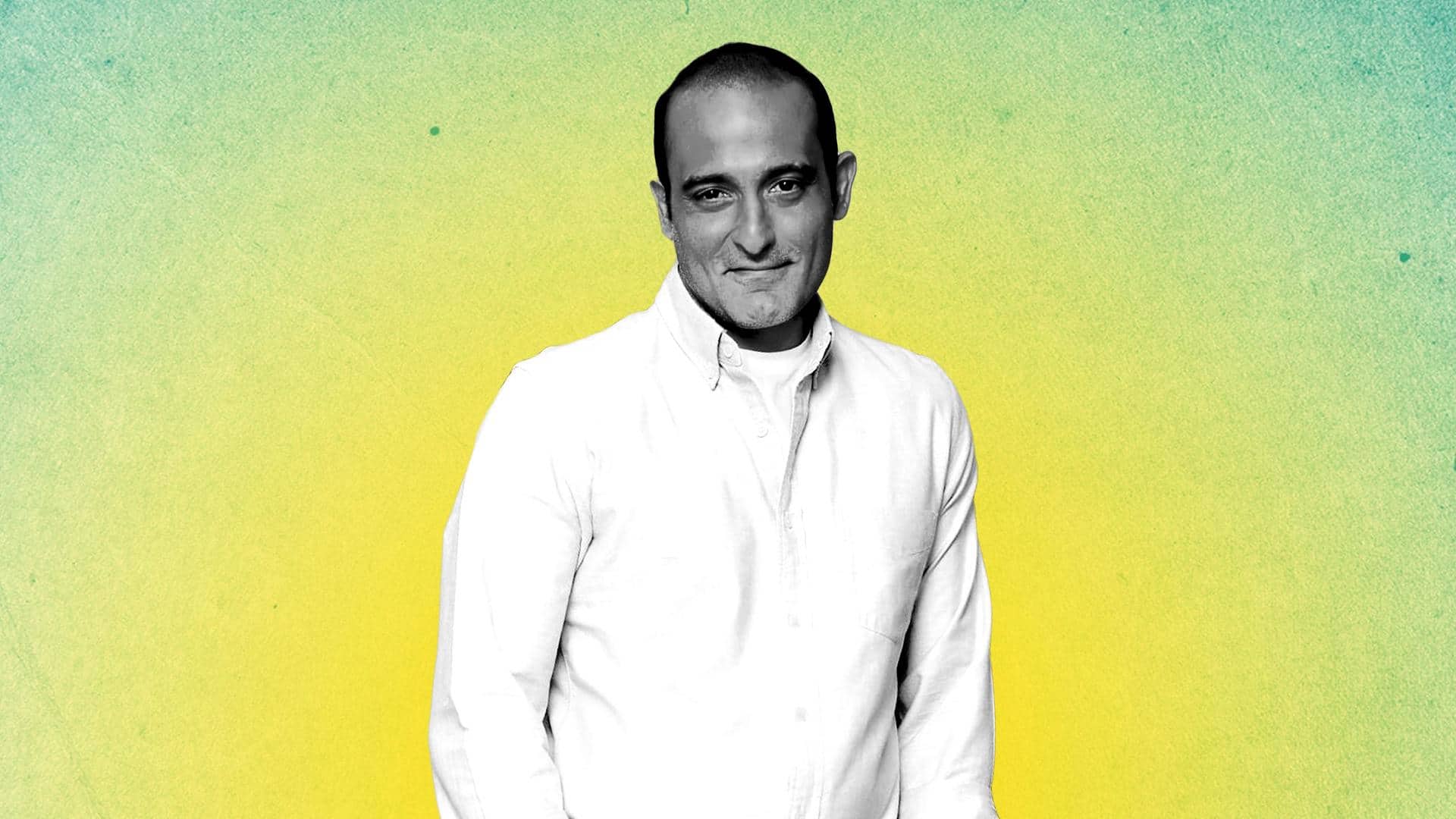 Akshaye Khanna's birthday: Our favorite comic roles of the actor