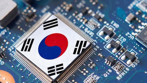 Chip demand powers South Korea exports to nearly 40-year high