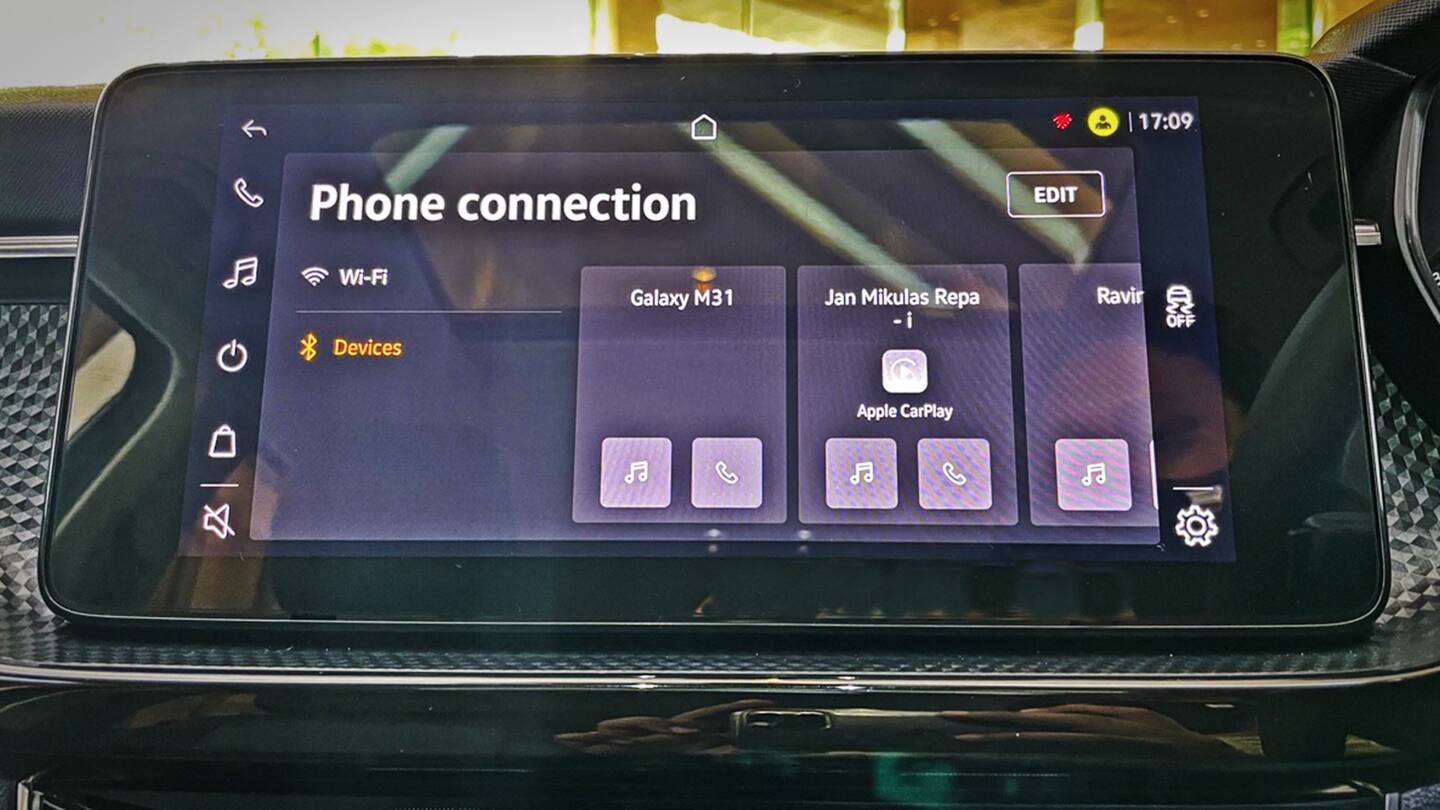 From wireless charging to an electric sunroof From wireless charging to an electric sunroof