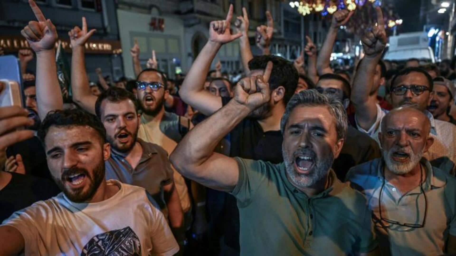 Turkey arrests journalists over cartoon allegedly depicting prophet Muhammad Turkey arrests journalists over cartoon allegedly depicting prophet Muhammad