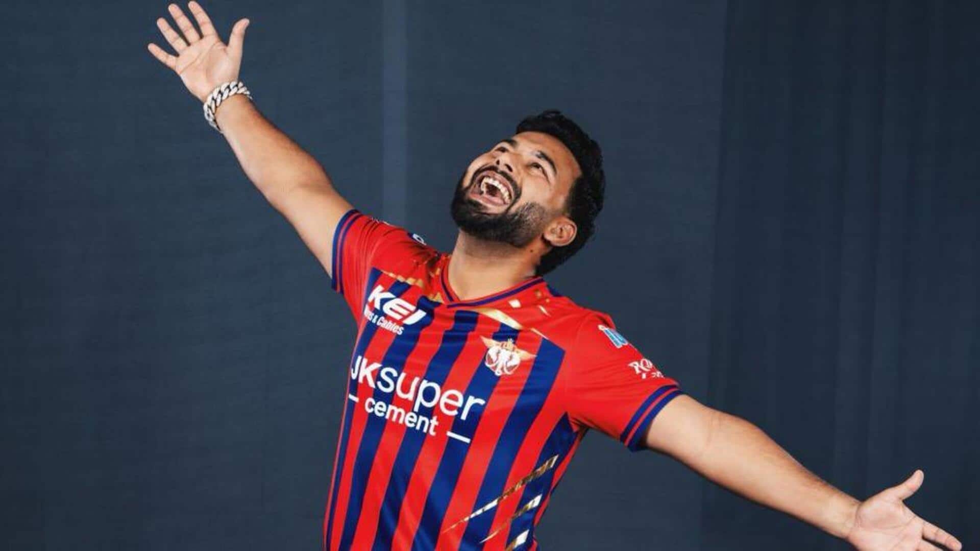 Rishabh Pant trains with Yuvraj Singh ahead of IPL 2026