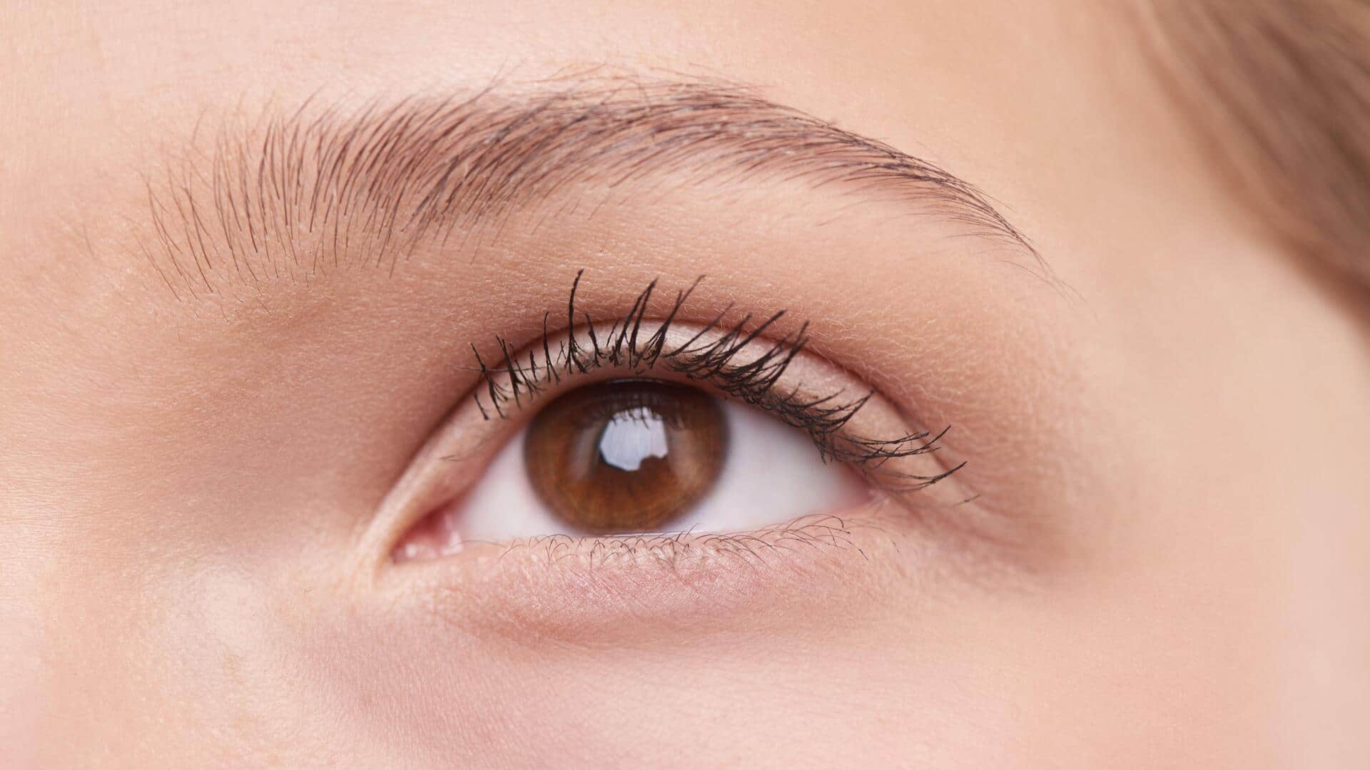 Simple forehead exercises for everyday relief