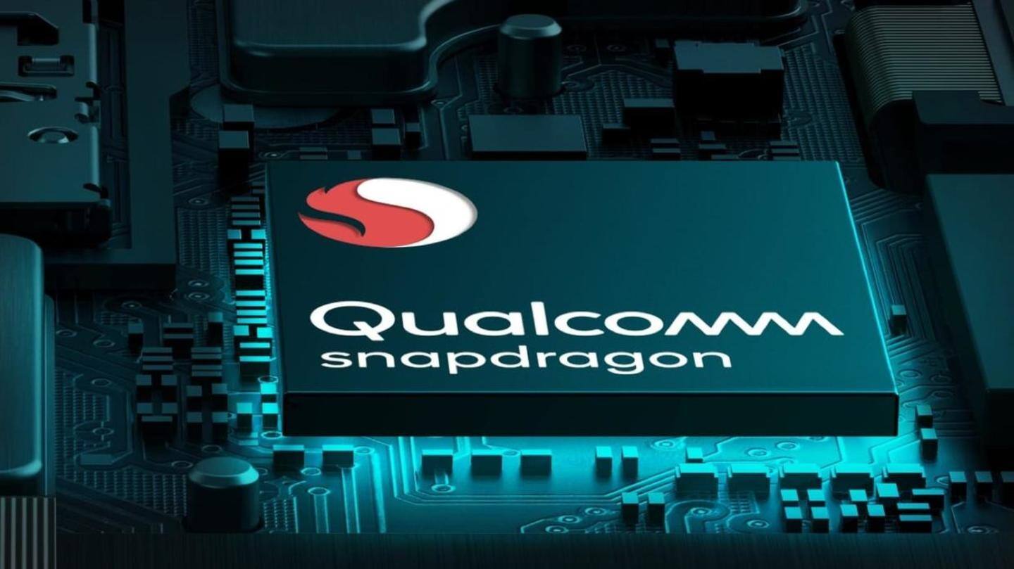 They are powered by a Snapdragon 800-series chipset They are powered by a Snapdragon 800-series chipset