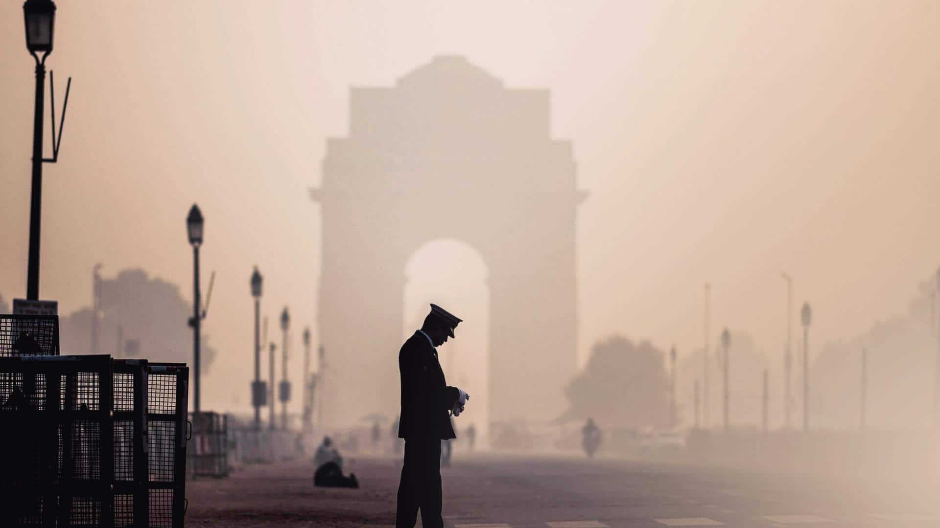 Delhi air pollution: AQI improves from 'very poor' to 'poor'