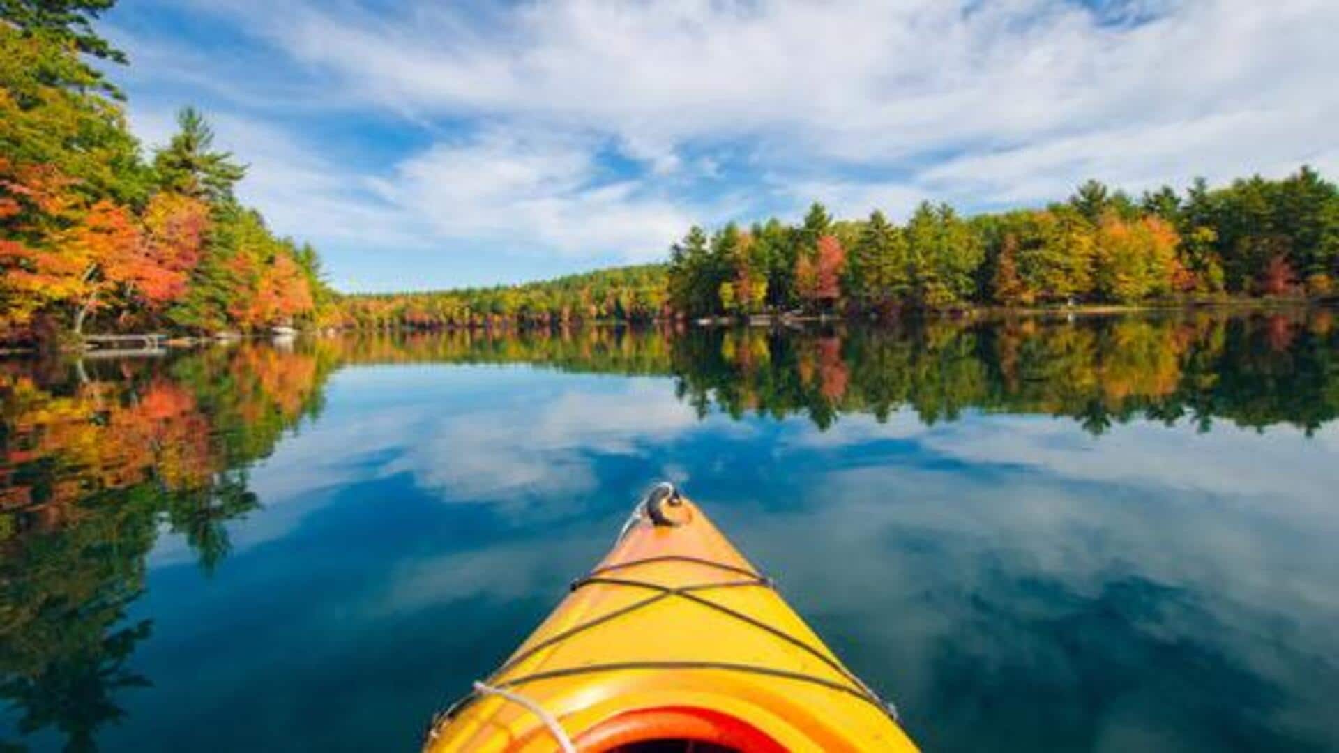 What exactly is tandem kayaking?