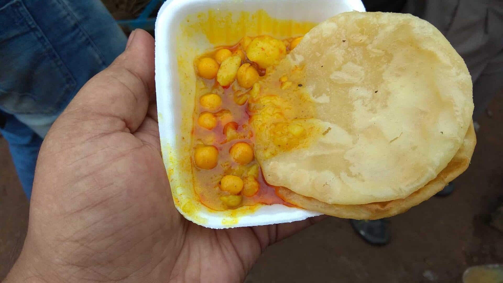 In mood for a traditional Bengali breakfast? Try luchi ghugni