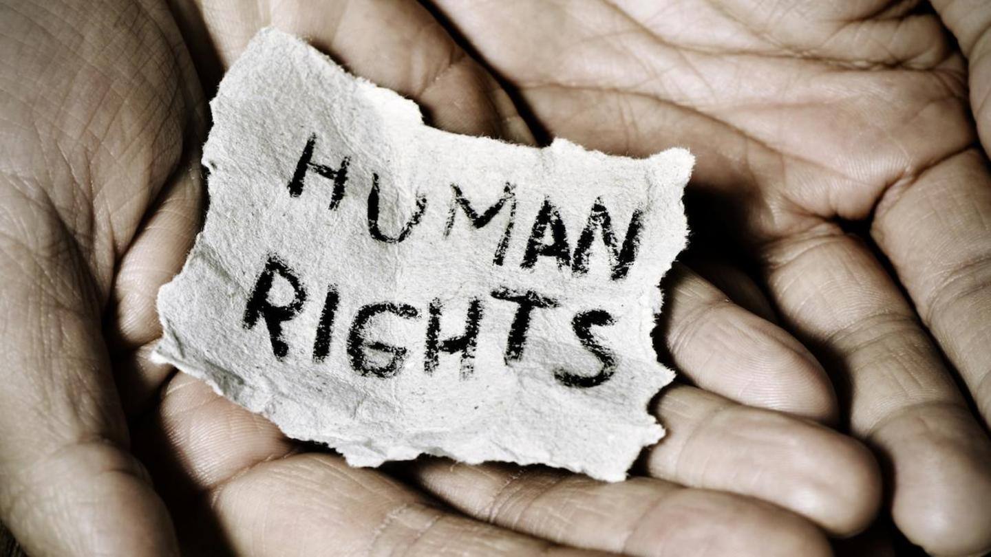Human rights are violated in BJP-ruled states: Mamata Human rights are violated in BJP-ruled states: Mamata