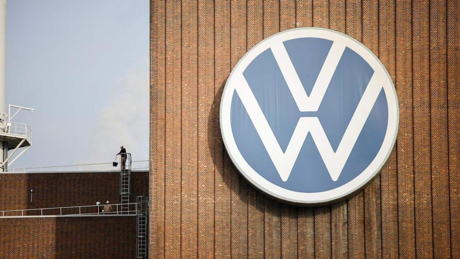 Why workers at Volkswagen's factories in Germany are on strike