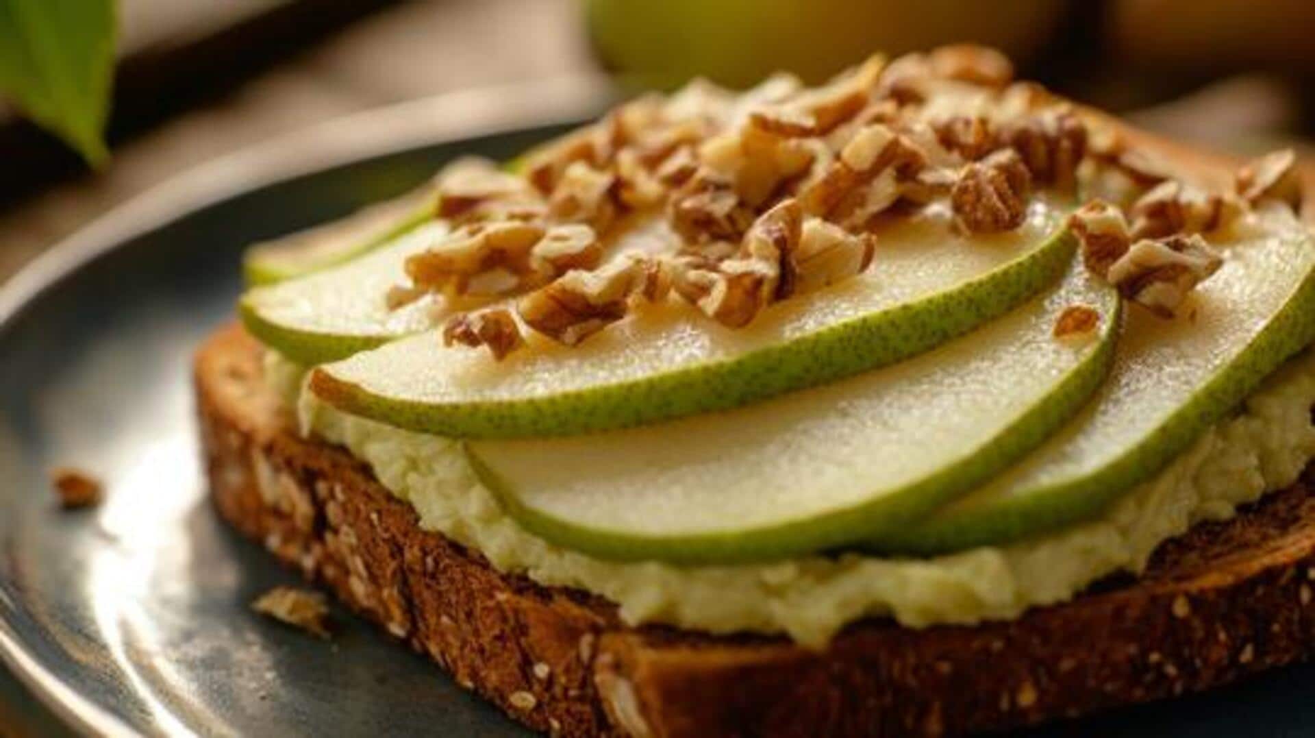 Quick fix: Spiced apple toast with cottage cheese Quick fix: Spiced apple toast with cottage cheese