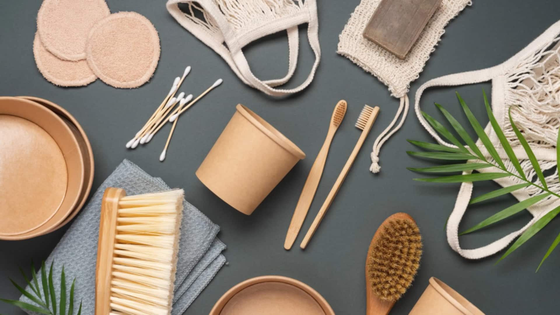 Declutter your eco-friendly shopping kit. Here's how