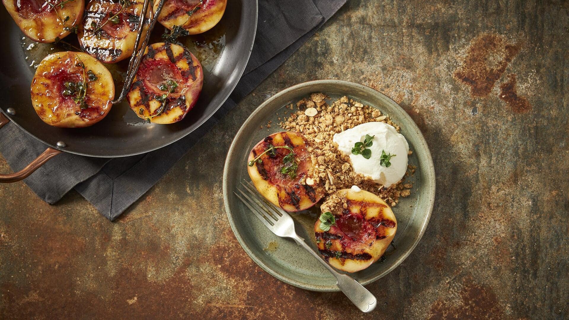 For your dessert party, bookmark these thyme-peach delights