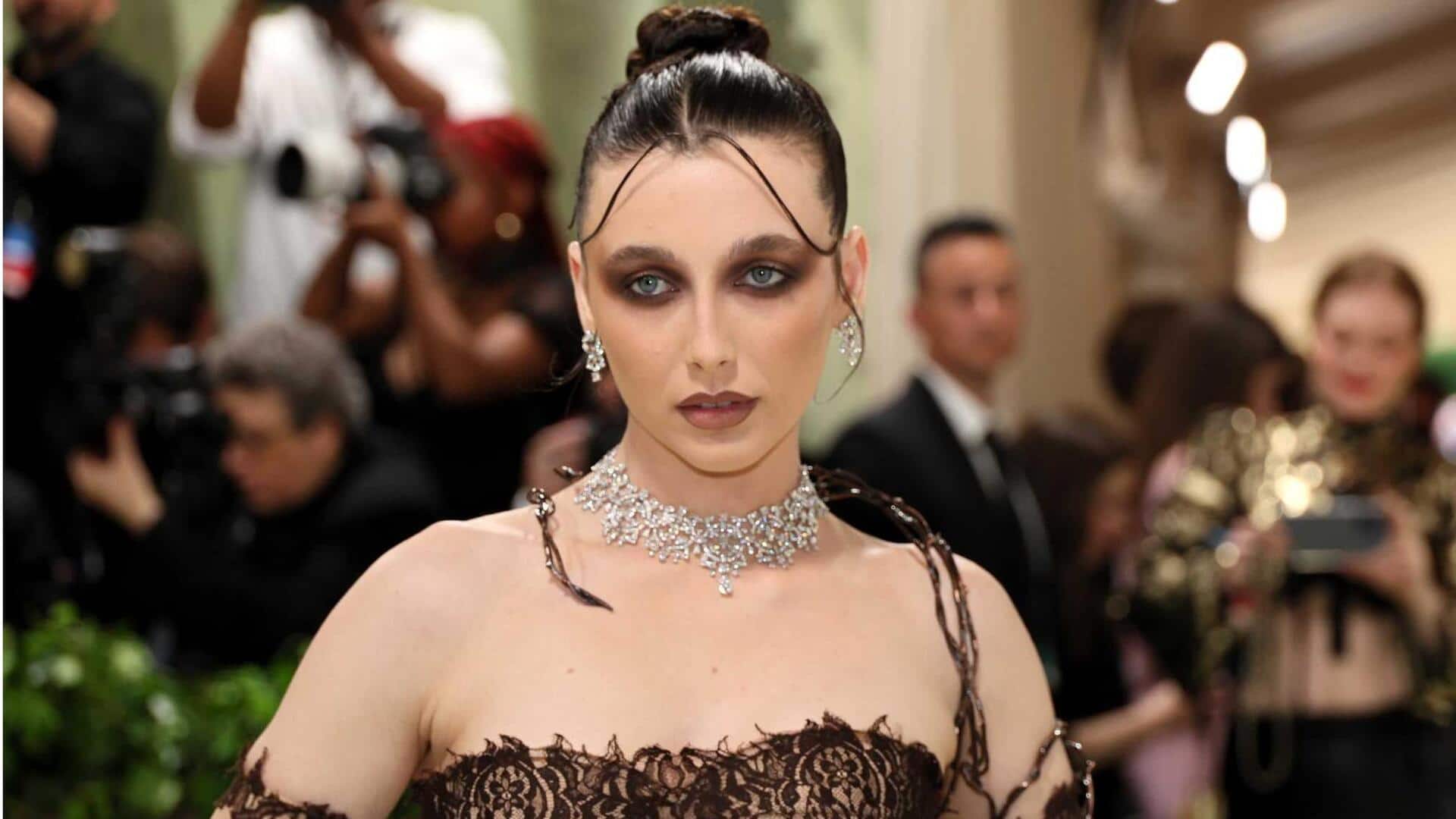 Who's Emma Chamberlain? YouTuber-turned-fashion icon hosting Met Gala 2025 Who's Emma Chamberlain? YouTuber-turned-fashion icon hosting Met Gala 2025