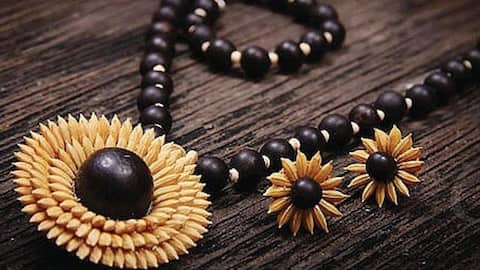 How to create beautiful seed pod jewelry