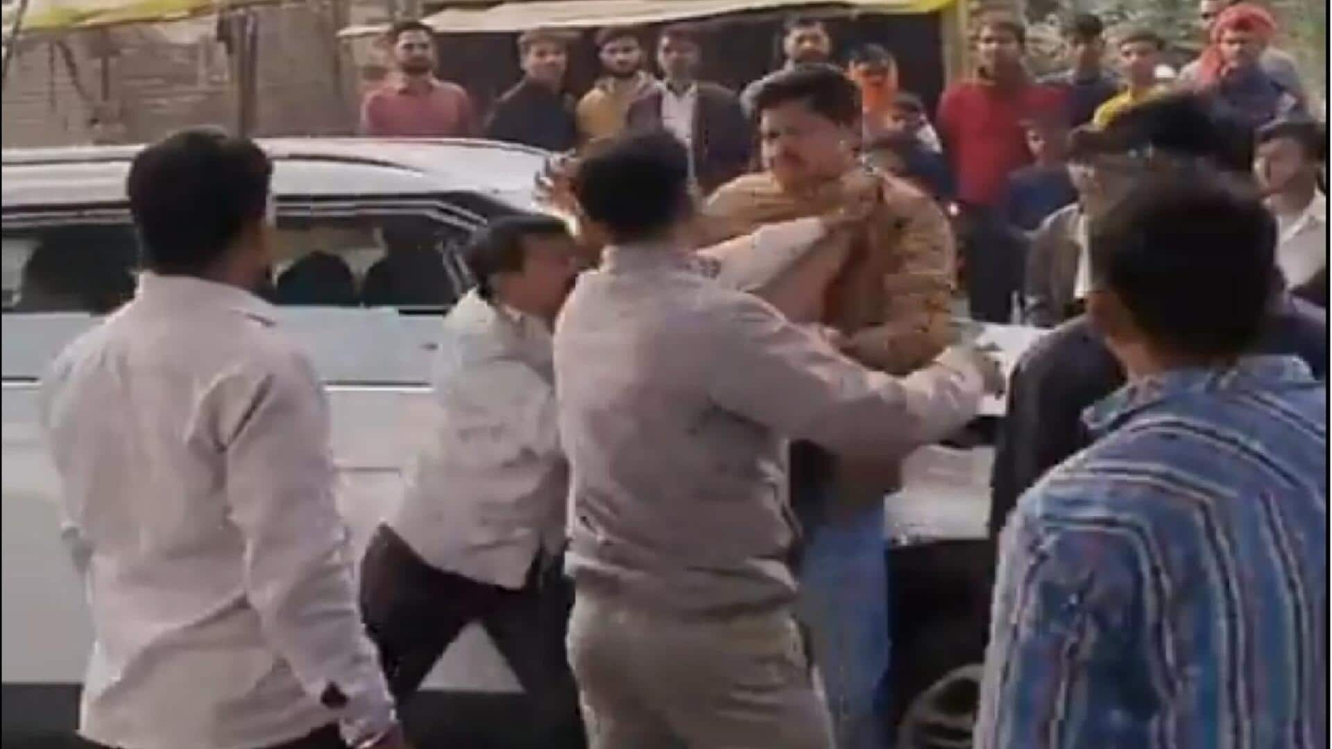 Video: Varanasi cop attacked by mob after car hits auto 