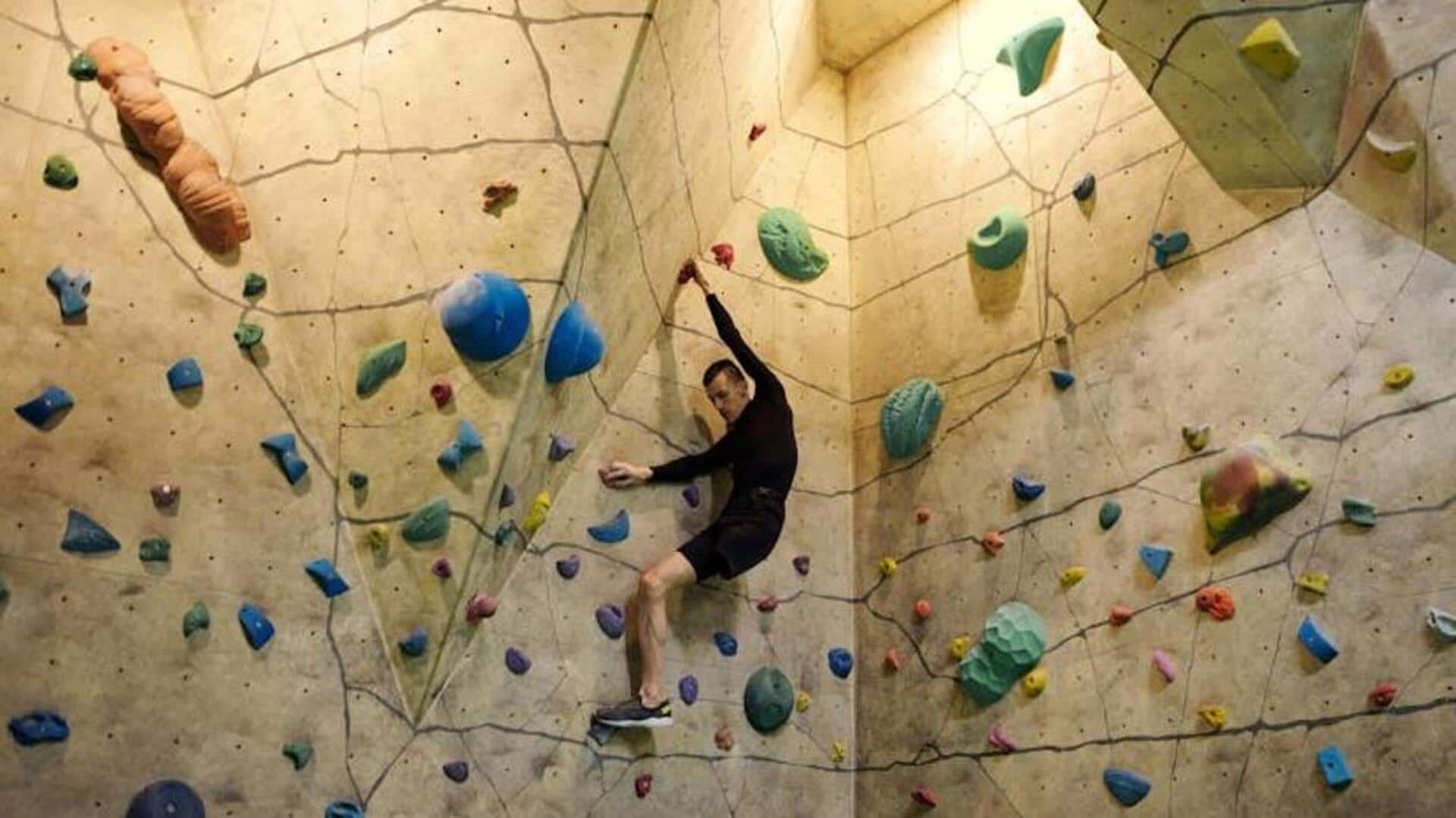 A beginner's guide to bouldering, a fun rock climbing-like activity