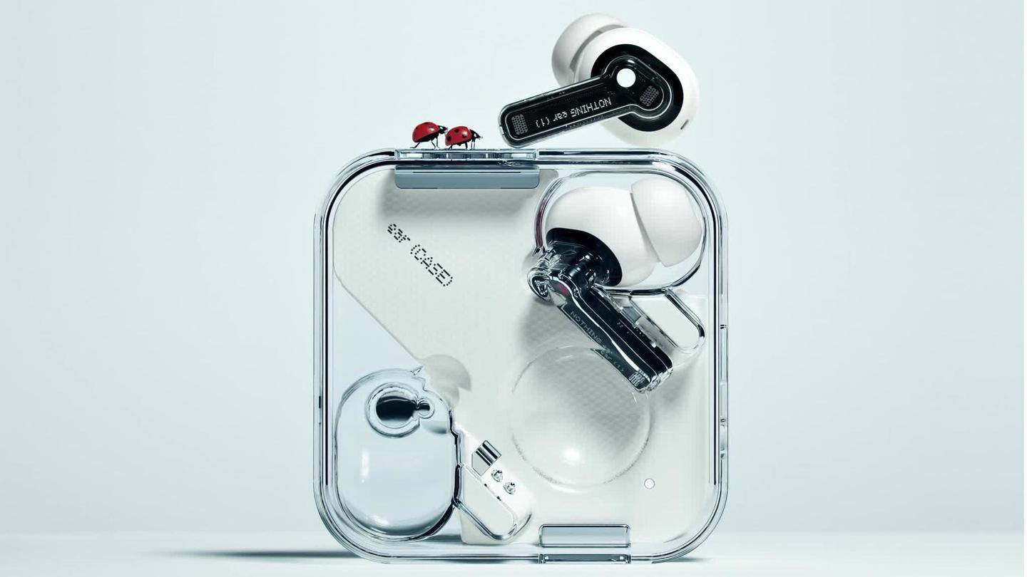 The case is equipped with a 570mAh battery The case is equipped with a 570mAh battery