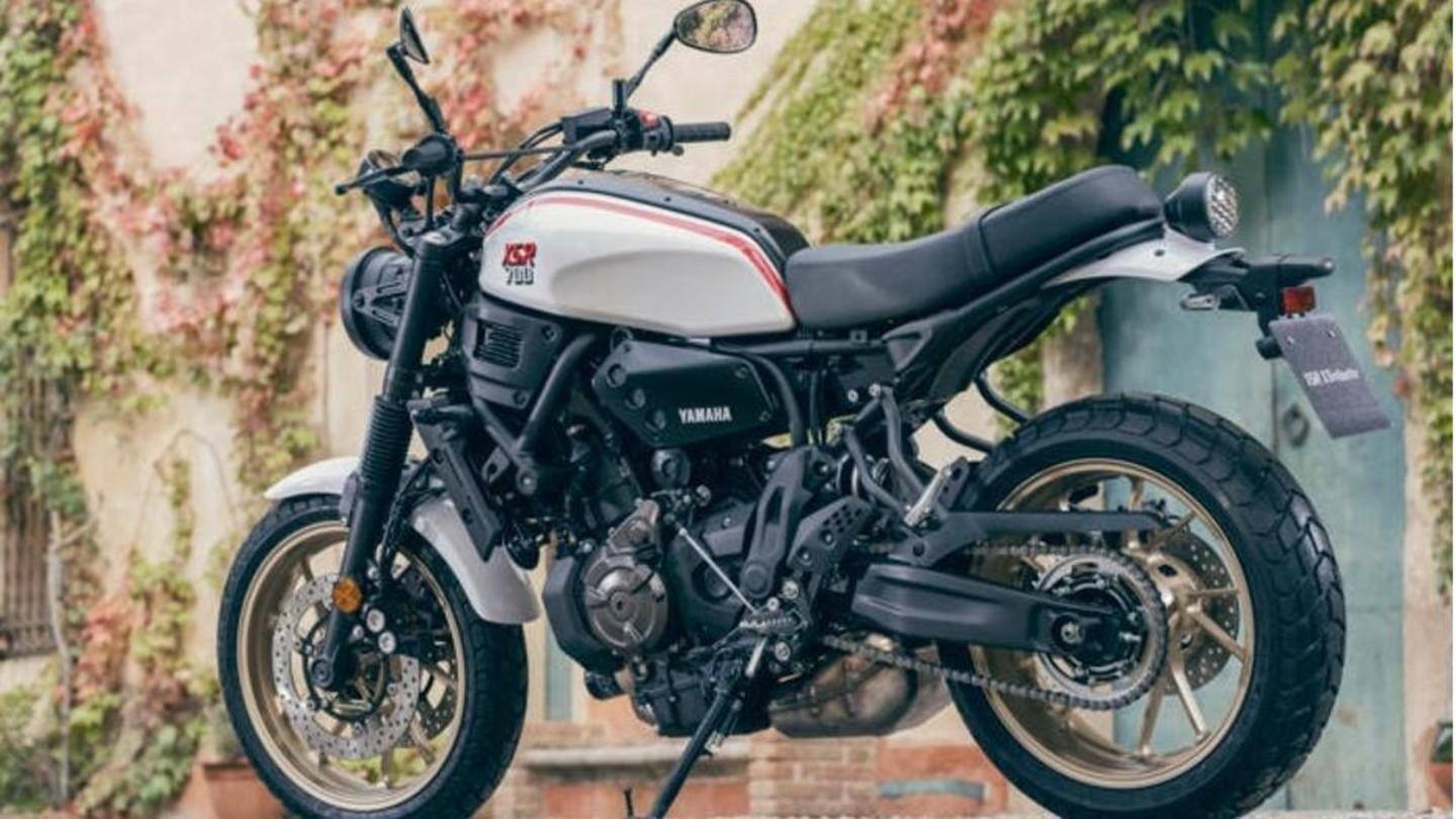 It gets a rear mono-shock unit It gets a rear mono-shock unit