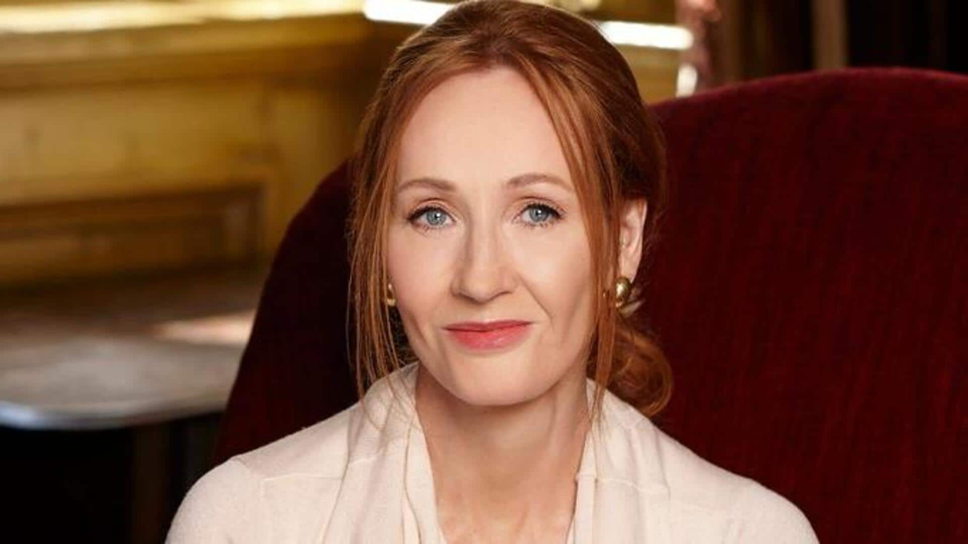 J.K. Rowling recommends these 5 books for aspiring writers J.K. Rowling recommends these 5 books for aspiring writers