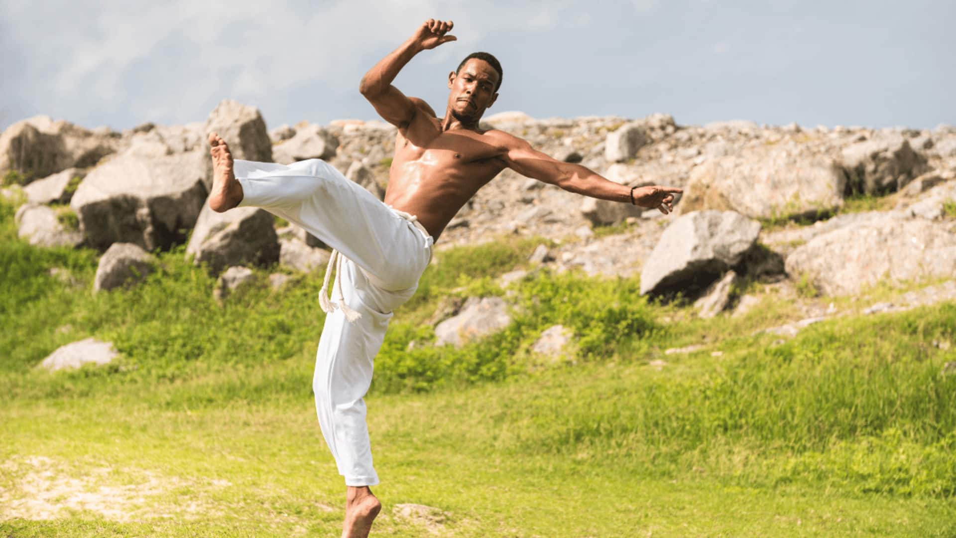Is Brazilian martial art capoeira better than parkour for coordination?