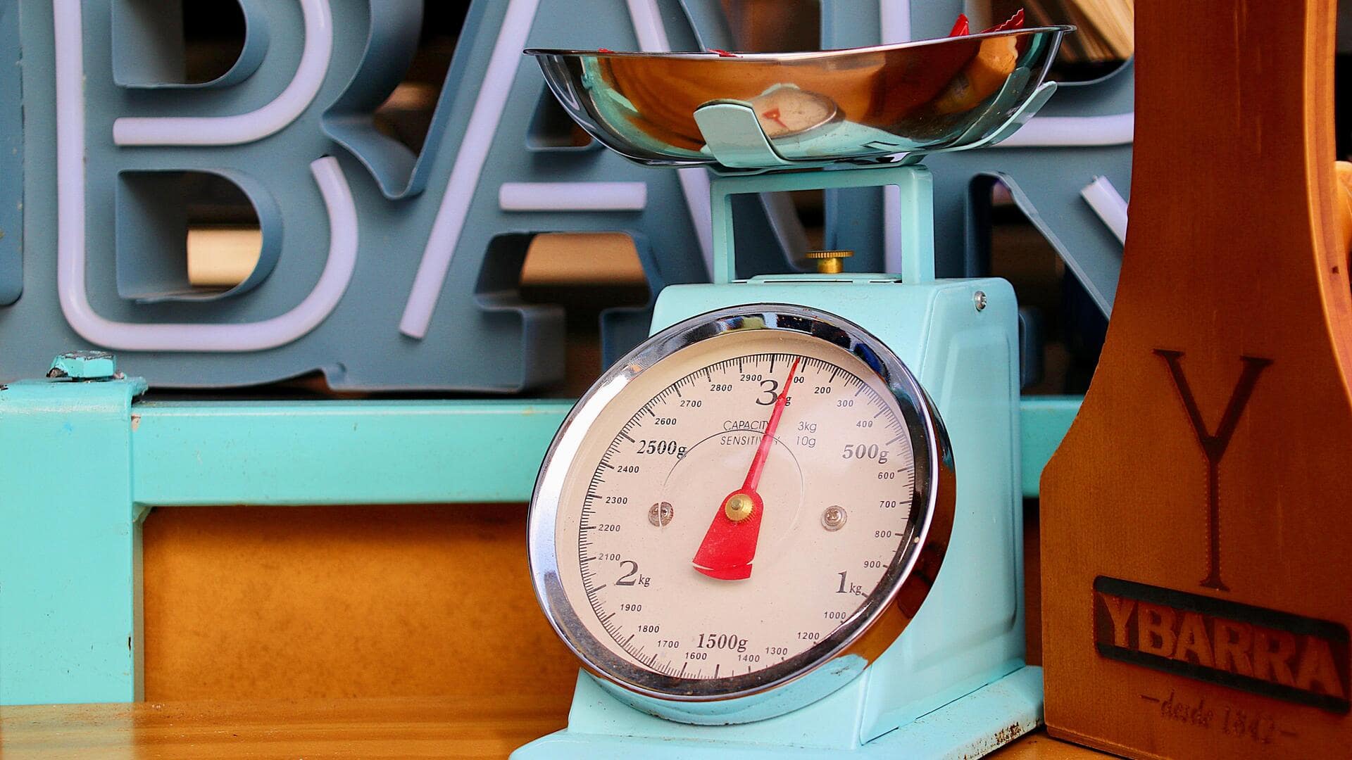 Get better cooking results with a kitchen scale