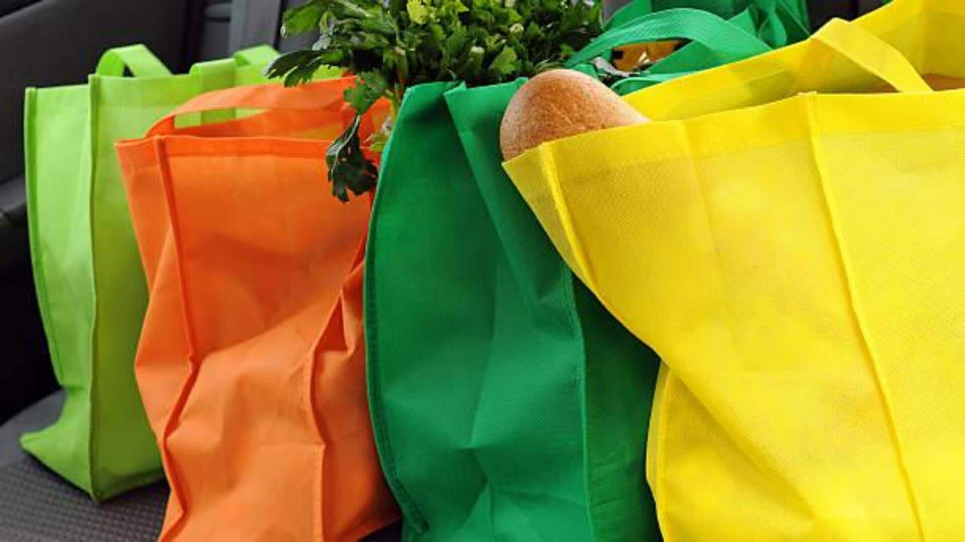 DIY: How to make grocery bags at home DIY: How to make grocery bags at home