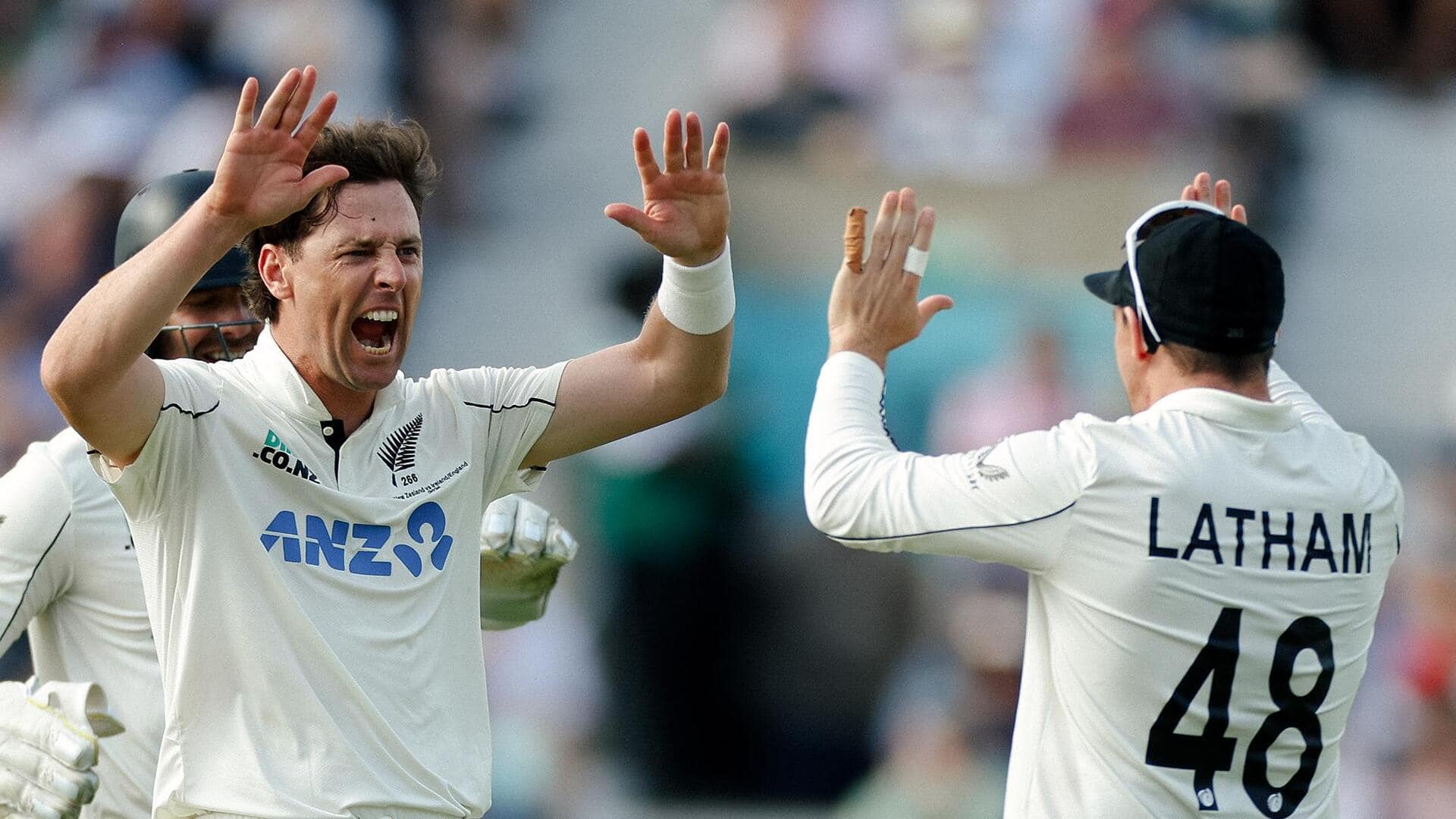 2nd Test, Day 2: New Zealand on top over England