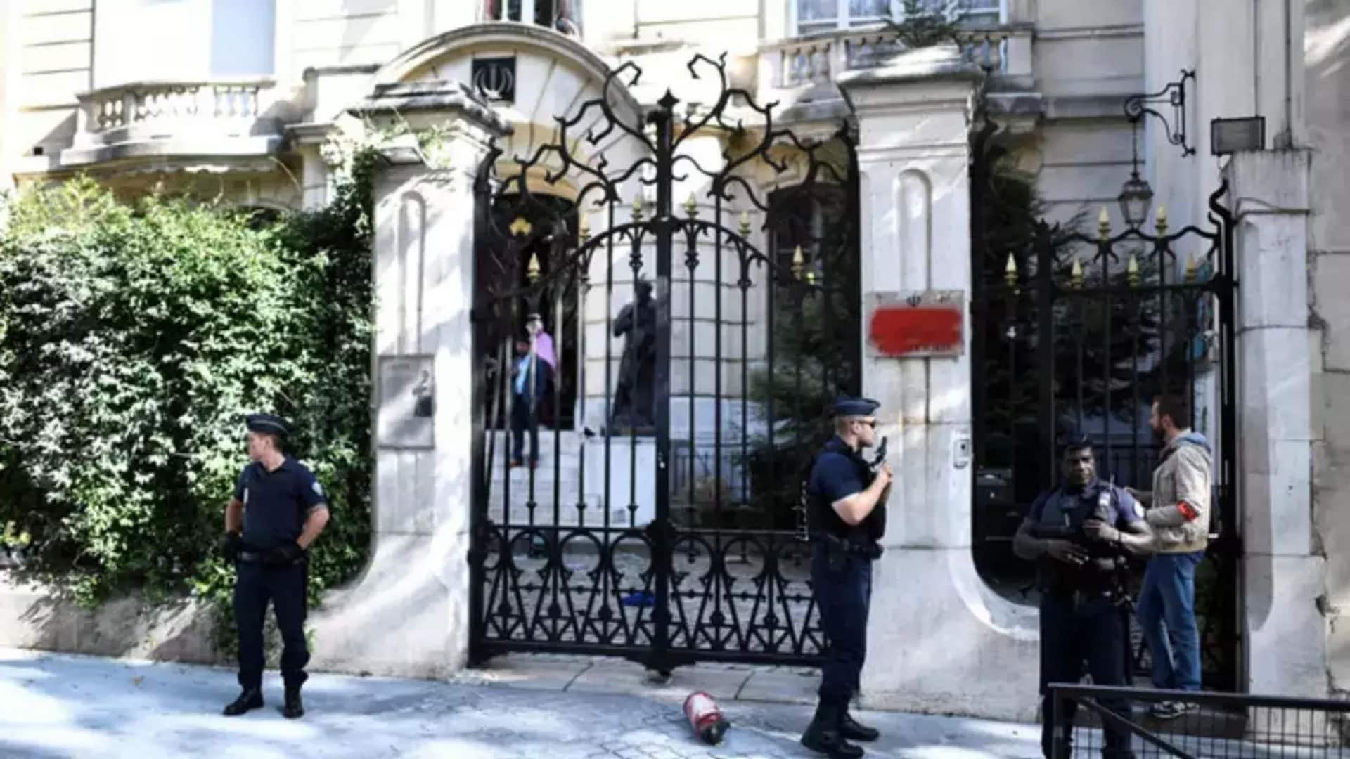 Paris: Iran Embassy cordoned off over suicide-bomb threat 