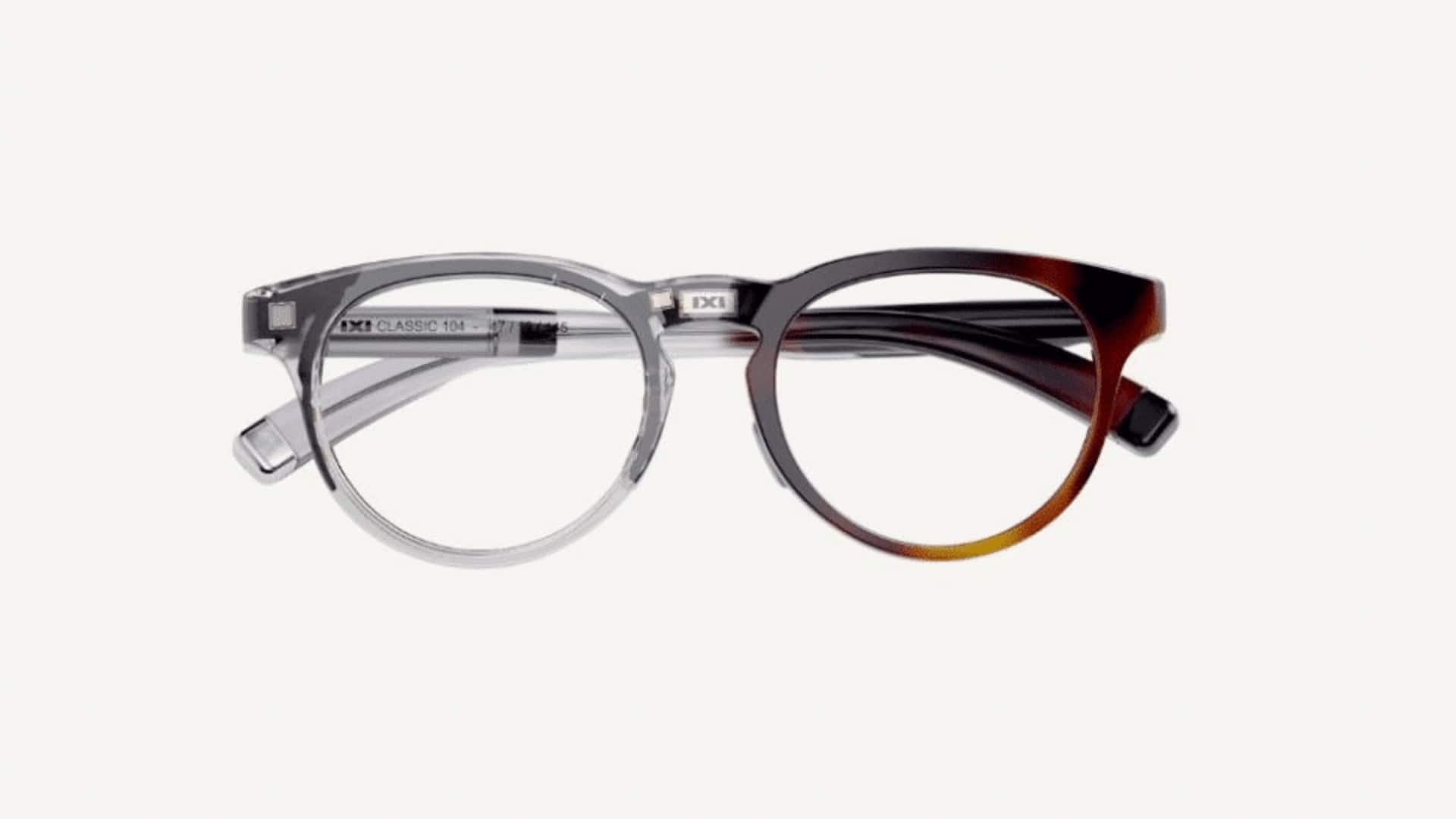 Forget bifocals! World's first autofocus glasses adjust as you look