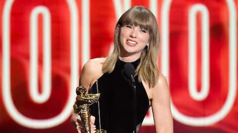How Taylor Swift scripted history, broke records at the VMAs
