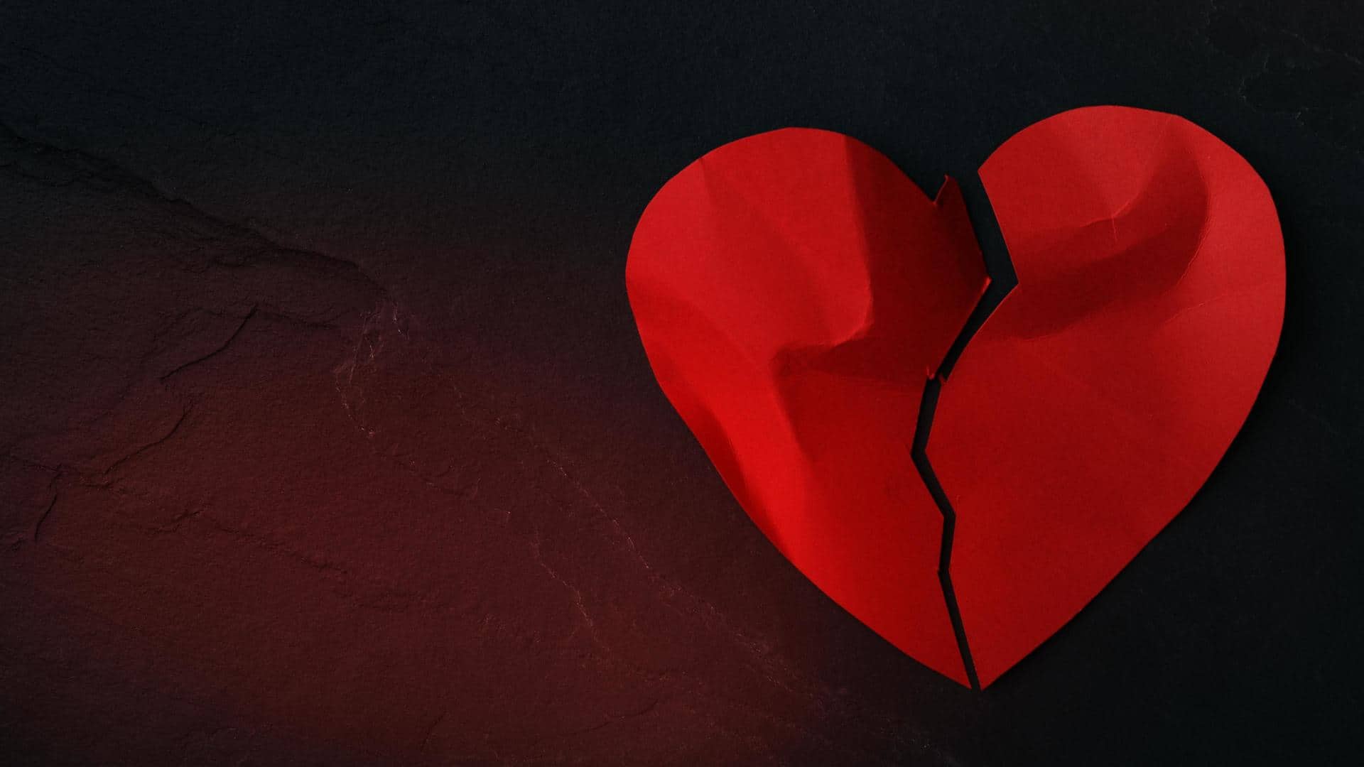 Going through a heartbreak? Here's how to cope with it
