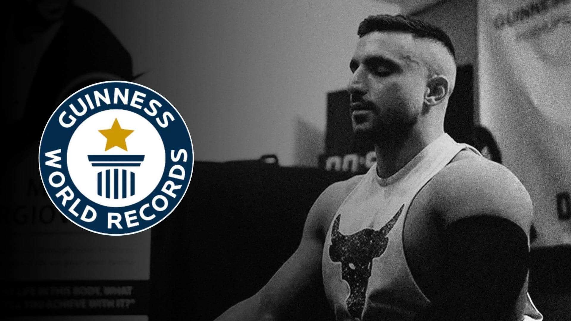 Athlete breaks world record with 3,249 pushups in an hour 