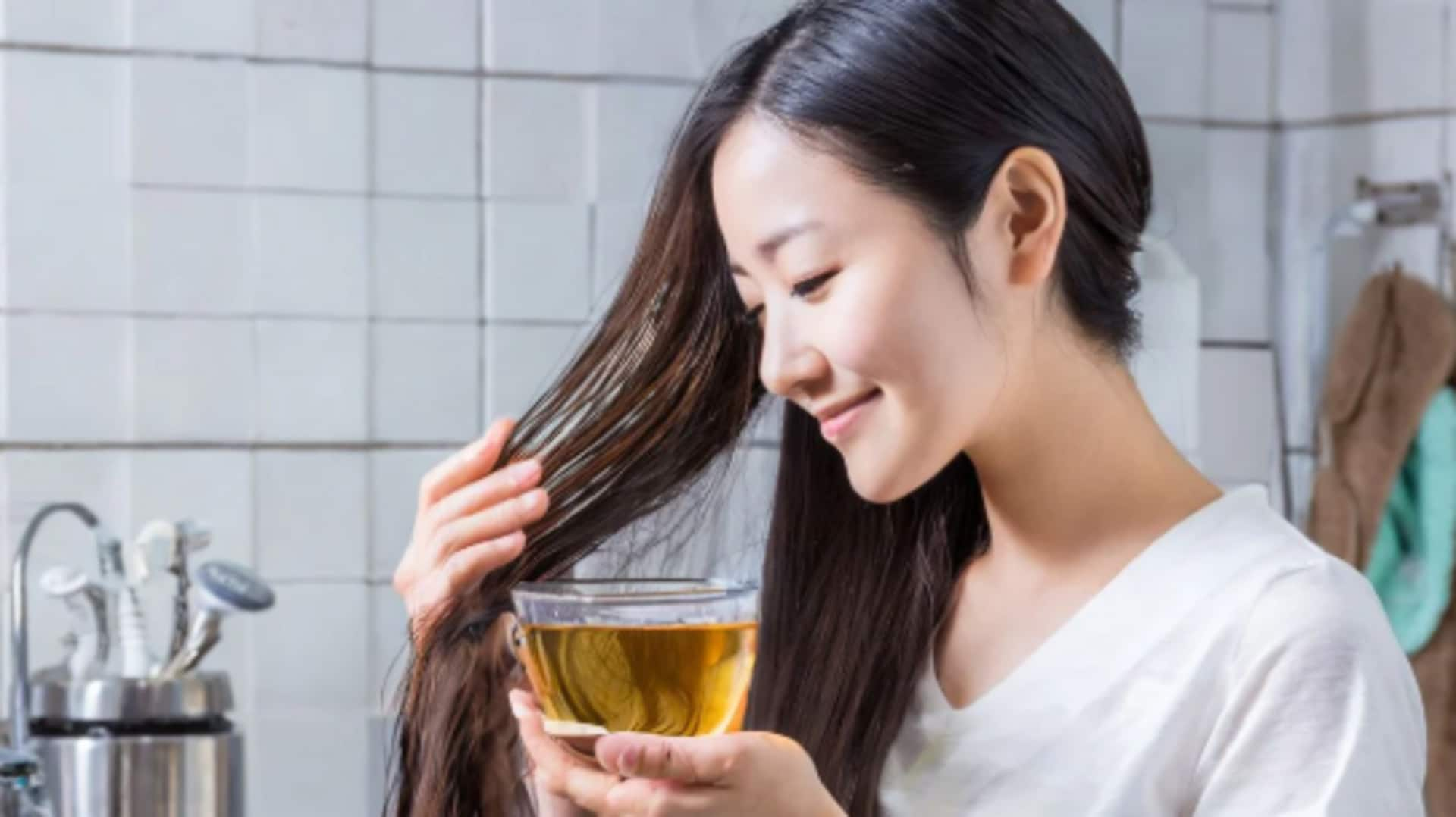 Discover the art of tea rinse rituals for healthier hair